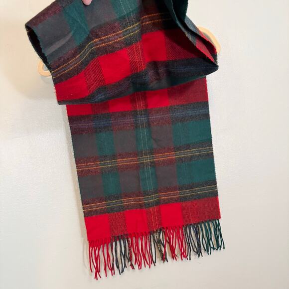 V Fraas Cashmink Plaid Tartan Neck Scarf Shawl Wrap 14X63 Fringed Cozy Winter - Picture 6 of 8